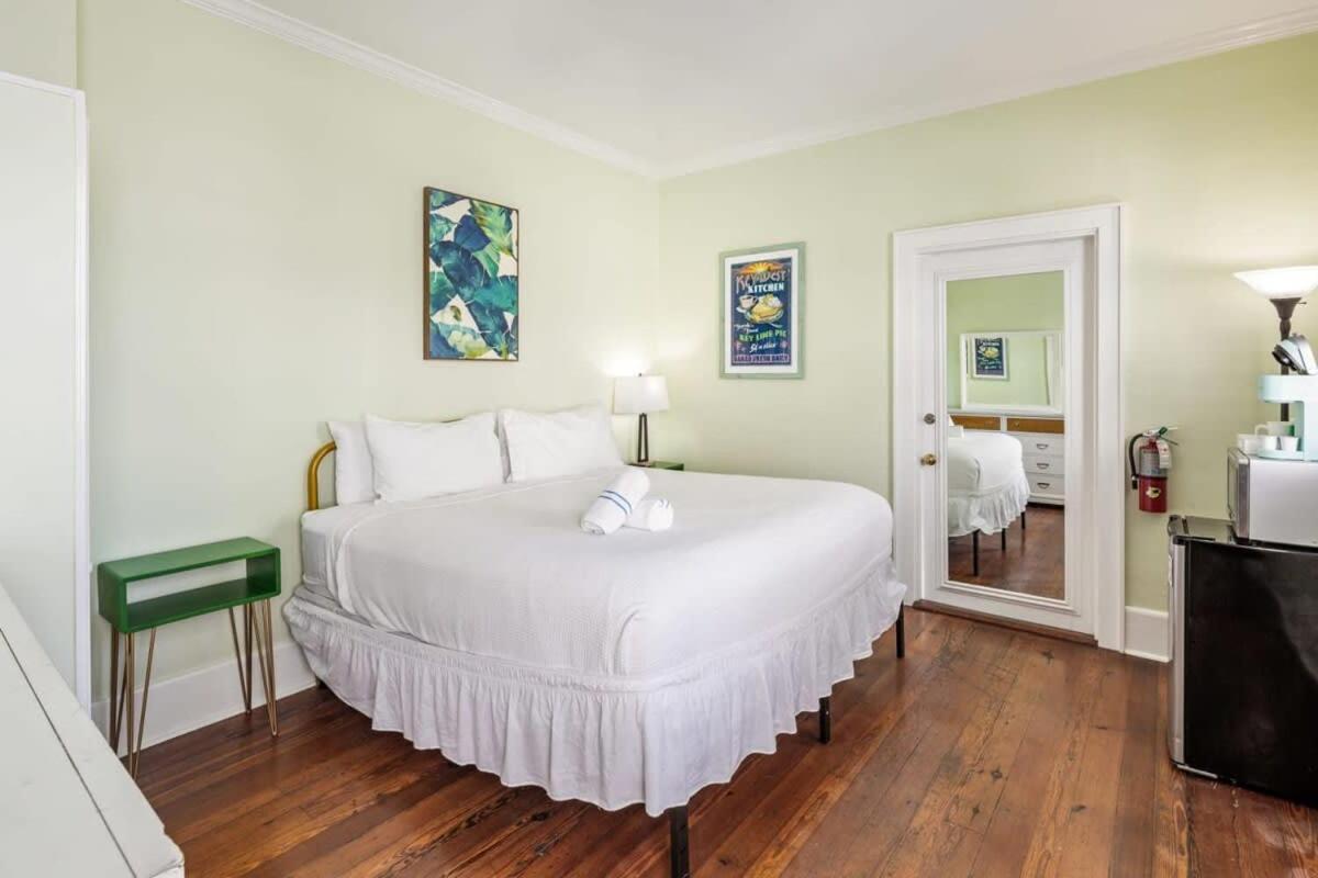 Bananas Foster Guesthouse Κι Γουέστ Εξωτερικό φωτογραφία